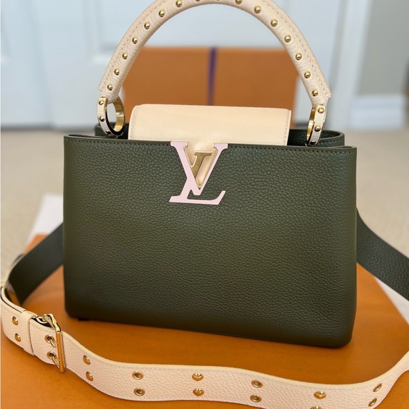 Authentic (Pristine) New Interpretation Capucines Louis Vuitton Bag. $5,988. - Picture 3 of 15